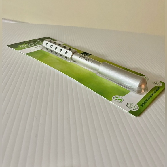 EcoTools wand facial roller best for massaging + de-puffing NEW - Picture 3 of 3